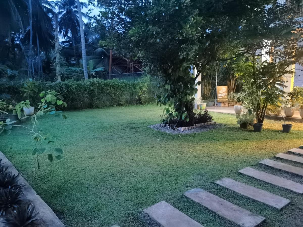 Ruwinsons Canal Garden Anuradhapura Eksteriør bilde